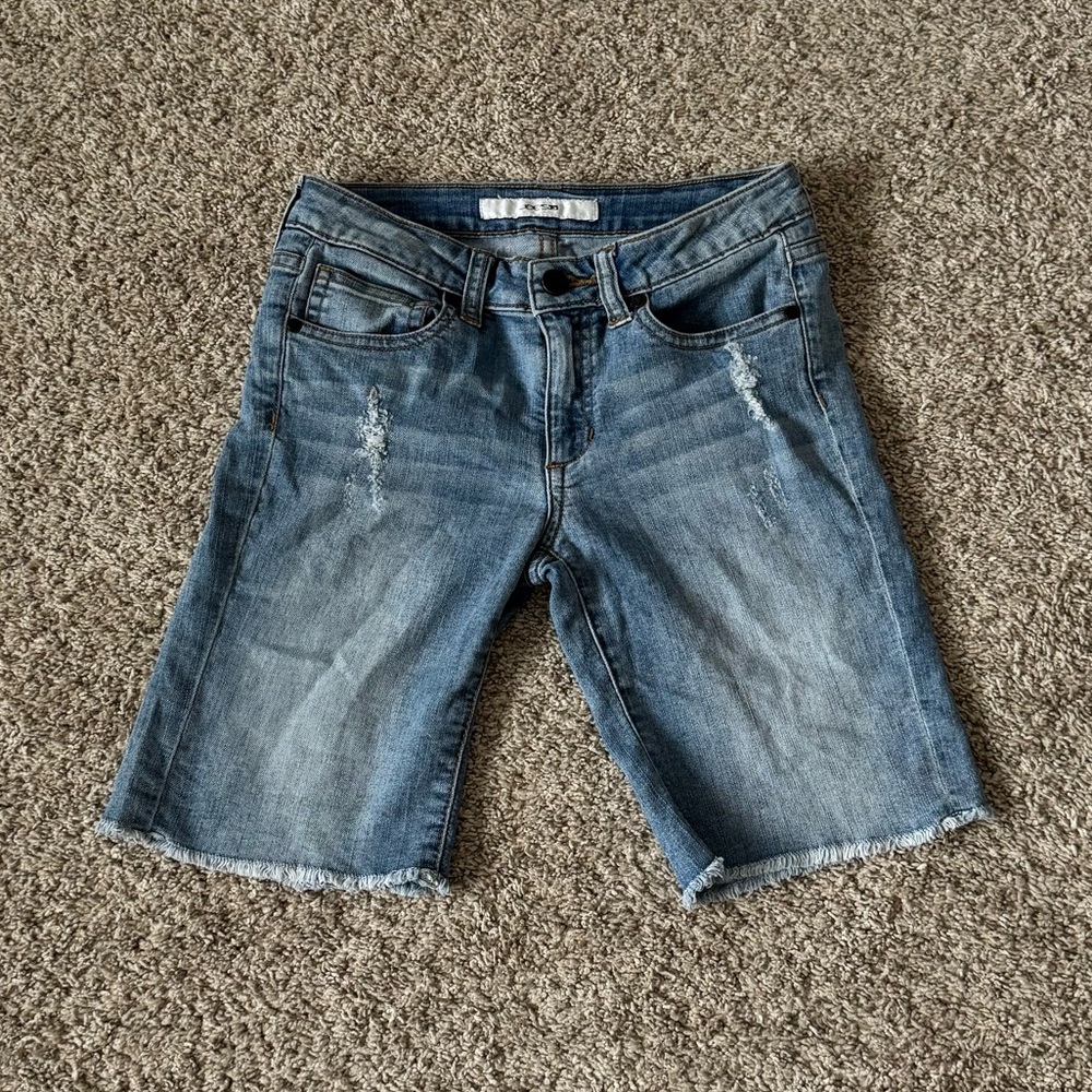 Joe’s Jeans Girls blue denim distressed Jean Shorts Size 12